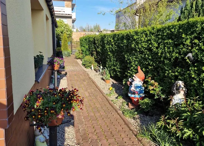 Agnes Alloggio in famiglia