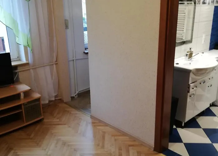 Agnes Alloggio in famiglia *