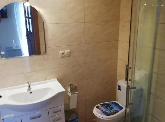 Agnes Alloggio in famiglia *